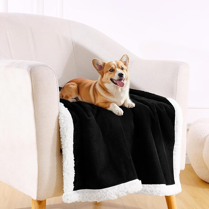 Smiry Waterproof Blanket Throw for Large Dogs, Soft Reversible Dog Blanket for Sofa Couch Bed, Washable Leakproof Sherpa Fleece Furniture Couch Protector(50"x60", Black/White)