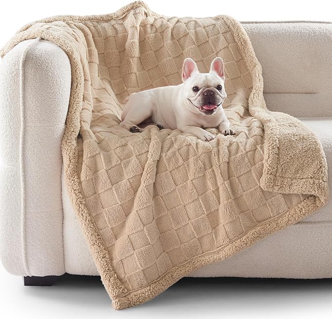 GASUR Waterproof Dog Blankets for Medium Small Dogs, Dog Blanket for Couch Bed, Fleece Pet Blanket for Furniture Sofa Protector, Soft Pet Throw Blankets for Crate Car Outdoor, Washable, 30"x40", Beige