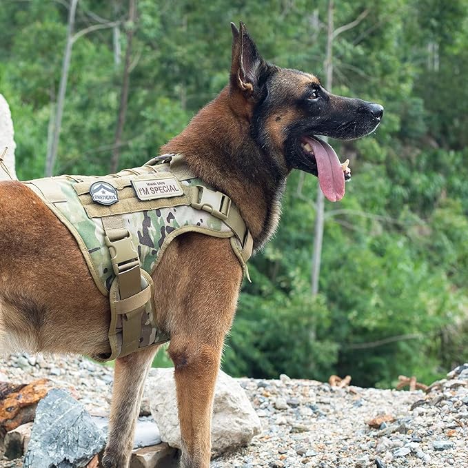 Tactical Dog Harness Vest with Handle, Military Dog Harness for Large Medium Dogs,No-Pull Service Dog Vest with Hook & Loop Panels,Adjustable Dog Vest Harness for Walking Hiking Training(Camo)