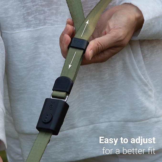 SVD.PET 4-in-1 Hands Free Dog Leash, Versatile Crossbody/Waist Dog Leash with Easy Release Buckle, Easy Adjust to Fit Your Body and Waist for Walking, and Running Your Doggy (Army Green)