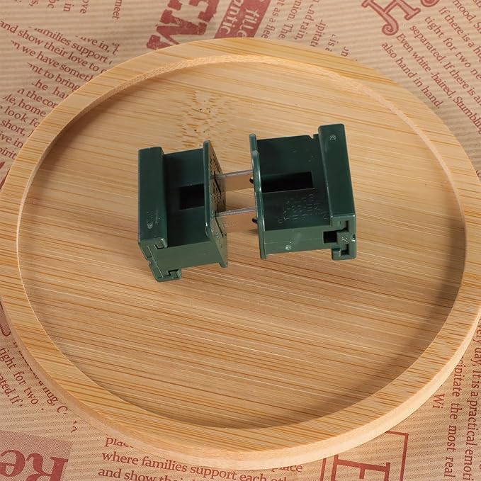Male Vampire Plug - 25PCS SPT-2 Green Electric Plugs for Christmas Light Strings & Lamps and DIY Projects