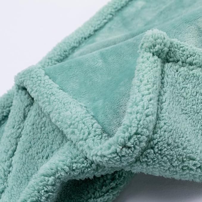 Green Dog Blanket for Pet Bed Cover Reversible Waterproof Puppy Fleece Blankets Leakproof Sofa Couch Cover Doggie Cat Pet Blanket for Warm Fluffy Washable Mat-Green,XL