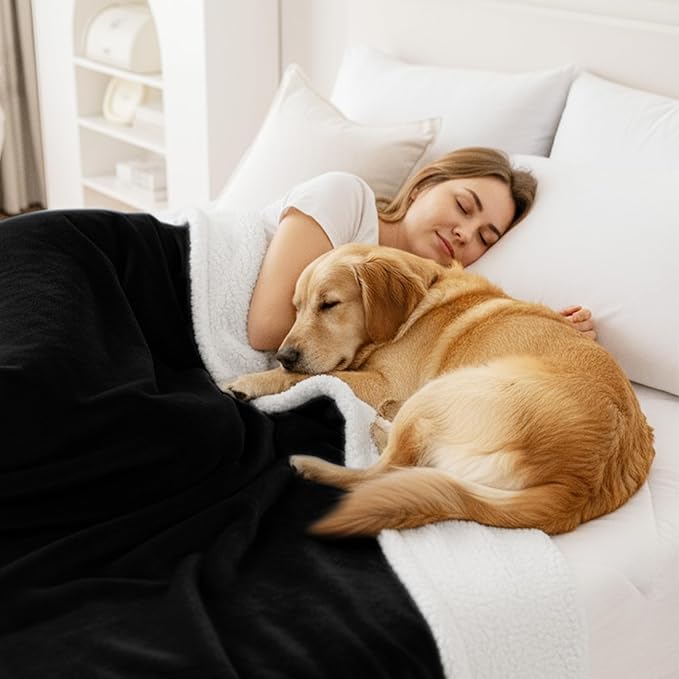 Smiry Waterproof Blanket Throw for Large Dogs, Soft Reversible Dog Blanket for Sofa Couch Bed, Washable Leakproof Sherpa Fleece Furniture Couch Protector(60"x80", Black/White)