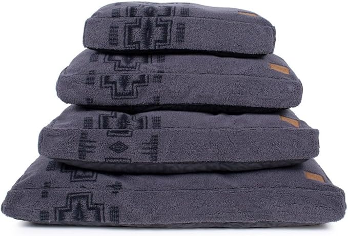 Pendleton Harding Tonal Berber Napper Dog Bed in Gray, M