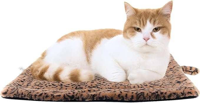 Self Warming Cat Bed Pad, Thermal Non Electric Heating Mat for Cats and Small Dogs, Washable Self Heating Pet Blanket with No Slip Hook, Soft Indoor Outdoor Bed Pad, 22x18 in, Black White