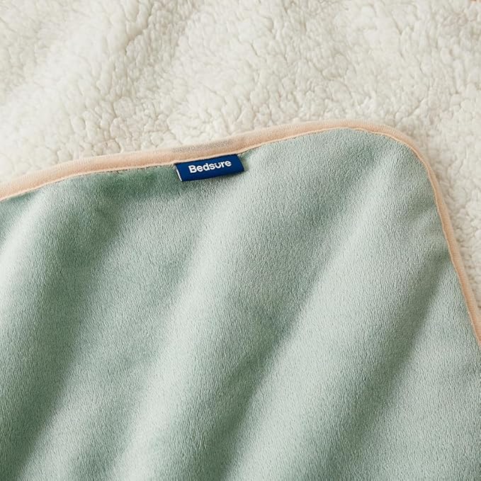 Bedsure Waterproof Blanket for Bed - Sherpa Fleece Waterproof Dog Blankets for Large Dogs, Pet Blankets for Bed/Couch/Dog Crate, Soft Plush Reversible Furniture Protector, King, 108"x86", Light Green