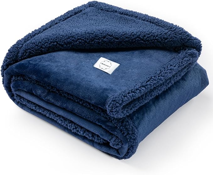 Dark Blanket for Dogs on Couch Blue Pets Blankets Reversible Fluffy Pet Bed Cover Puppy Blankets Mats Leakproof Sofa Couch Washable Cover Cat Doggie Blanket for Warm-Navy Blue,XL