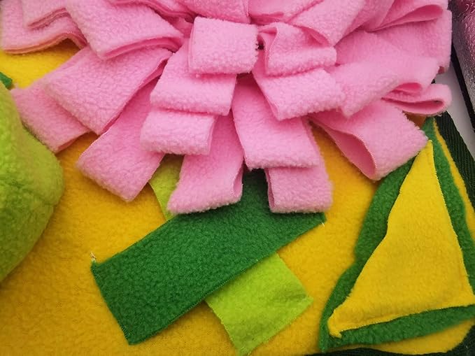 Dogs Snuffle Mat Pet Feeding Mats Puppy Sniffing Pad,Cat Doggies Interactive Puzzle Toys for Multiple Breeds Encourages Natural Foraging Skills,Training and Stress Release (Yellow)