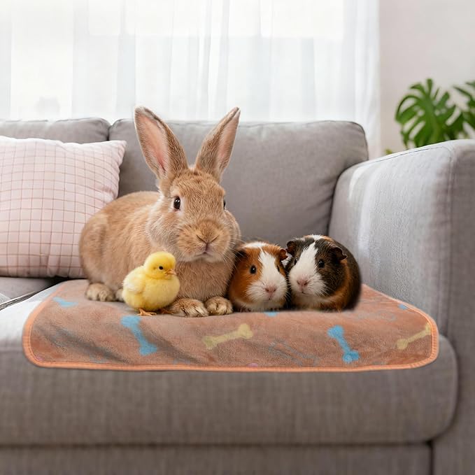 8 Pack Guinea Pig Cage Liner, Washable Guinea Pig Fleece Blankets Beding Accessories, Flannel Throw Warm Sleep Mat, Pet Pee Pads for Small Animal Hamster Rabbit Puppy Cat (Light Color, 30x20 Inch)