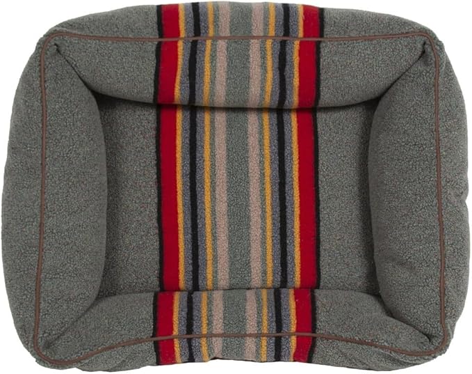 Pendleton Vintage Camp Berber Kuddler Dog Bed - Lake, Medium (30" w x 24" d x 9”h)