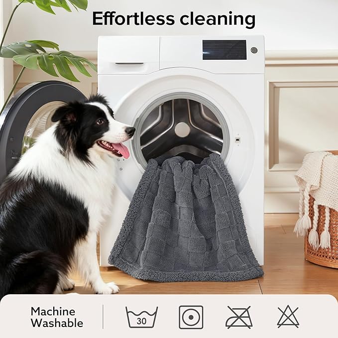 GASUR Waterproof Dog Blankets for Large Dogs, Dog Blanket for Couch Bed, Fleece Pet Blanket for Furniture Sofa Protector, Soft Pet Throw Blankets for Crate Car Outdoor, Washable, 50"x60",Grey