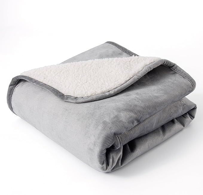 Waterproof Dog Blankets for Large Dogs, Washable Pet Blanket for Indoor Cats, Plush Sherpa Puppy Throw Furniture Protector for Bed Couch Sofa(40"x50",L,Darkgrey)