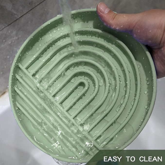 Slow Feeder Dog Bowls with Suction Cups, Silicone Puzzle Bowl for Slow Eating, Pets Slow Feeder Non-Slip Design Dishwasher Microwave Safe for Small Medium Dogs, Green