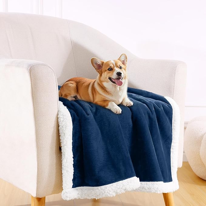 Smiry Waterproof Blanket Throw for Large Dogs, Soft Reversible Dog Blanket for Sofa Couch Bed, Washable Leakproof Sherpa Fleece Furniture Couch Protector(60"x80", Navy/White)