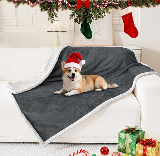 Smiry Waterproof Blanket Throw for Large Dogs, Soft Reversible Dog Blanket for Sofa Couch Bed, Washable Leakproof Sherpa Fleece Furniture Couch Protector(40"x60", Dark Grey/White)