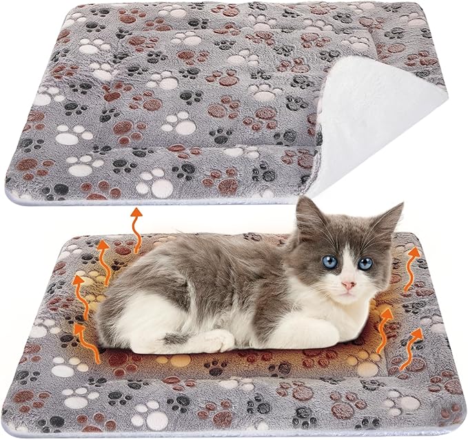 VitalCozy 2 Pack Self Warming Cat Mat Self Heating Pad Bed Reversible Machine Washable Reflects Body Heat Warm Thermal Pet Pad Crate Blanket for Feral and Indoor Cat(Black,22'' X 18'',Dog Paw)