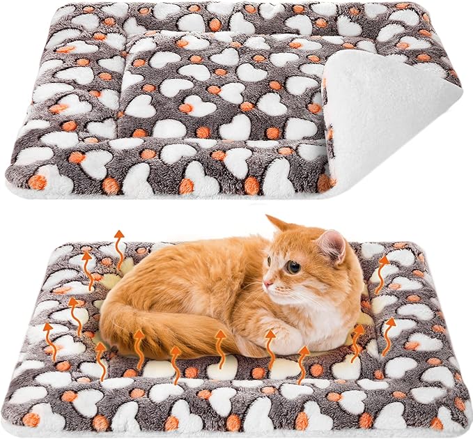 VitalCozy 2 Pack Self Warming Cat Mat Self Heating Pad Bed Reversible Machine Washable Reflects Body Heat Warm Thermal Pet Pad Crate Blanket for Feral and Indoor Cat (Grey,21" X 14",Heart)