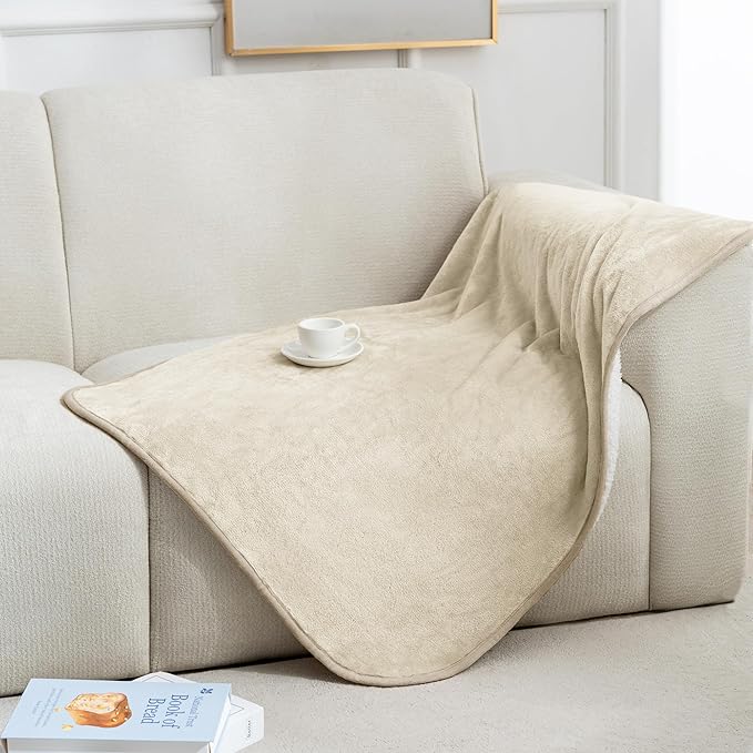 gogobunny Waterproof Bed Blanket, Reversible Sherpa Fleece Throw Blanket for Dog Puppy Cat, Furniture Cover Protects Bed Couch Sofa from Liquid Pee and Pet Fur (Cream, 30x40 inches)