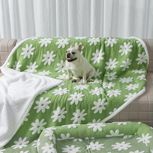 Waterproof Pet Blanket,Green Dog Blankets for Bed Covers Couch Sofa Stylish Jacquard Pets Throw Blankets for Puppy Cats Washable Reversible Furniture Protection Covers (Green Flower,M)