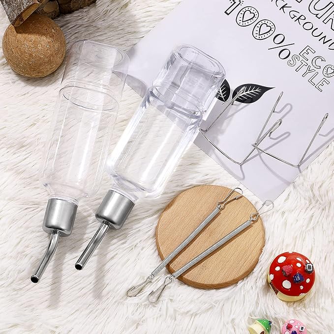 TEHAUX Parrot Water Feeder Pet Hanging Water Feeding Bottle No Drip Dispenser Pet Supplies with Stainless Steel Ball Nipple for Rabbits Guinea Pigs Hamsters Chinchillas 2pcs