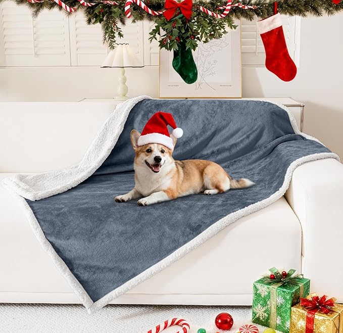 Smiry Waterproof Blanket Throw for Large Dogs, Soft Reversible Dog Blanket for Sofa Couch Bed, Washable Leakproof Sherpa Fleece Furniture Couch Protector(40"x60", Grey/White)