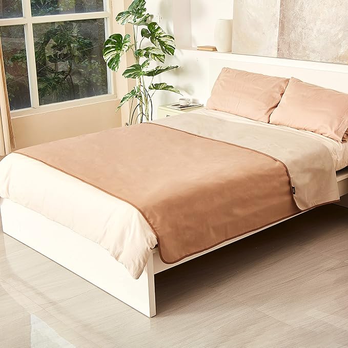 Catalonia Waterproof Blanket for Bed, Reversible Fleece Couch Sofa Furniture Protector, Leak Proof Dog Blankets