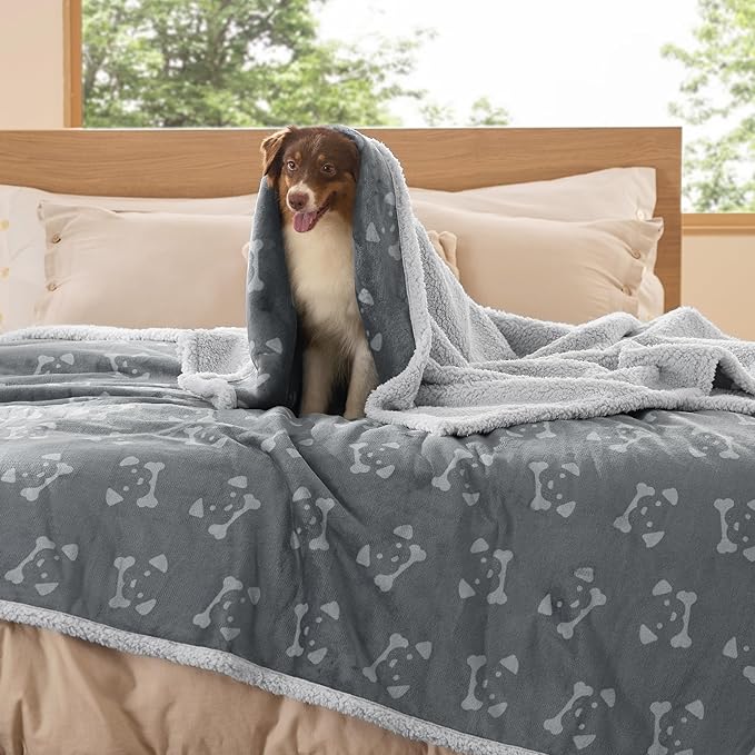 Bedsure Waterproof Blanket for Bed - Soft Print Sherpa Fleece Pet Cat Dog Blankets for Large Dogs Couch Protection, Soft Plush Reversible Furniture Protector, Twin Size, 60"x80", Smokey Grey