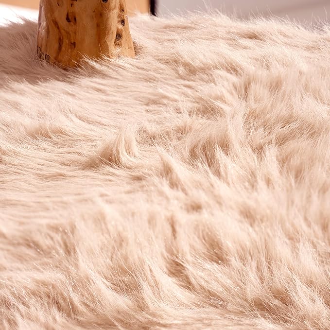 Aesthetic Cat Tree Tower for Large Cats, Large Cat Tree for Maine Coon Indoor Cats with Faux Fox Fur, Solid Wood Sisal Scratching Post, Hammock, Perches, Platform, Toy Ball